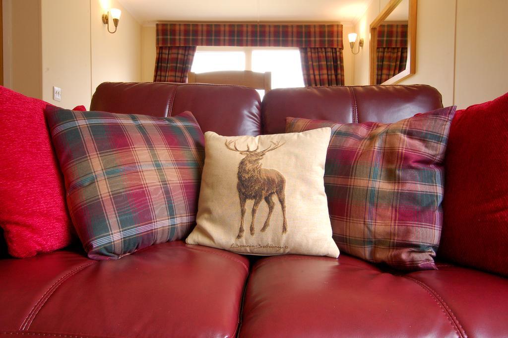 Glen Affric Holiday Park Cannich Extérieur photo