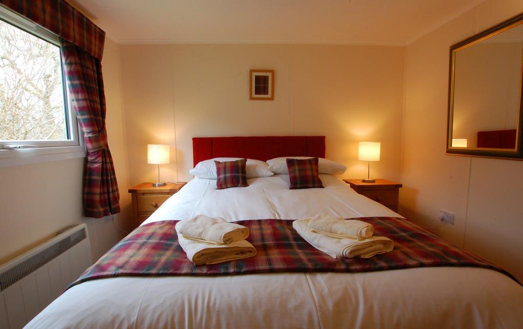 Glen Affric Holiday Park Cannich Extérieur photo